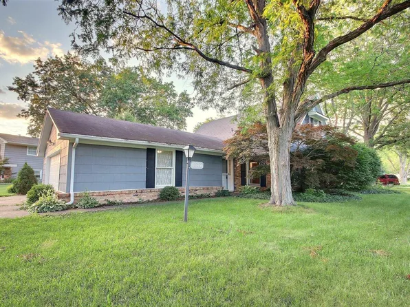 3009 Rockwood Dr, Fort Wayne, IN 46815