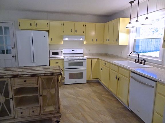 5th image of 436 Parker Hills Dr