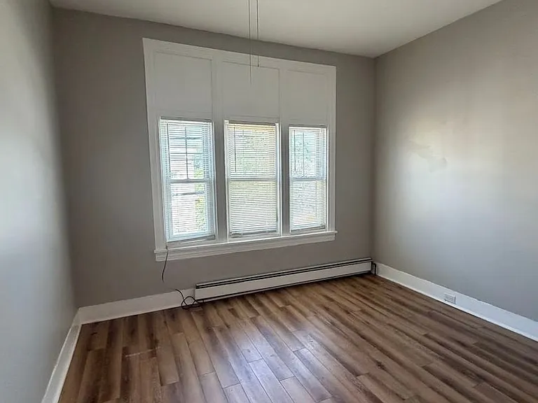 317 Wunder St — Photo 5