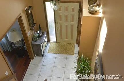 foyer from 2nd floor landing