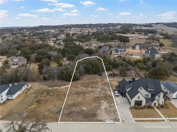 16008 Torrey Springs Blvd, Woodway, TX 76712