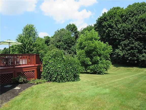5th image of 82 Alton Way