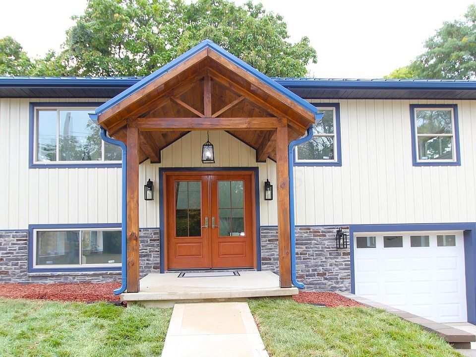 1st image of 2683 Clubhouse Dr