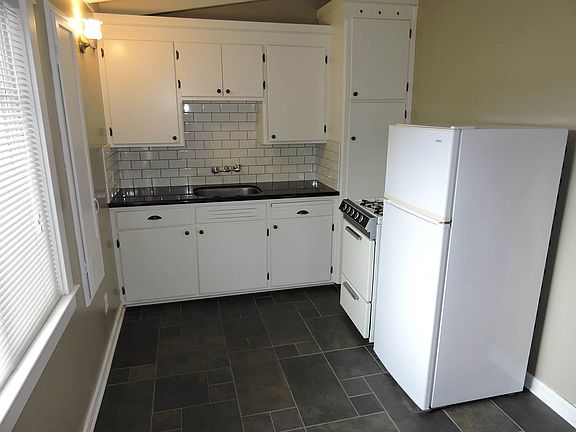 5th image of 366 Camille Ct APT 4