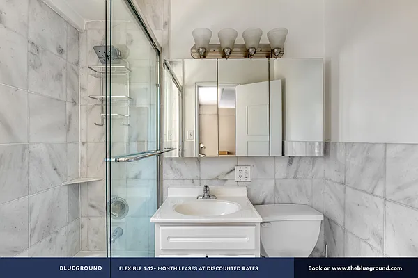 Rented by The Blueground | media 38