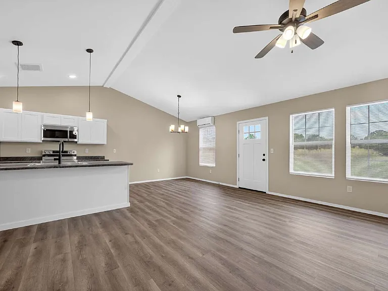 152 Ruby Ln — Photo 17