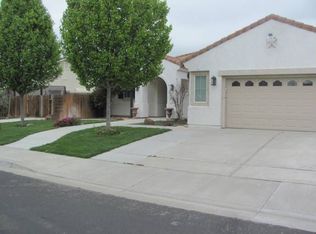 918 Zephyr Ln, Vacaville, CA 95687