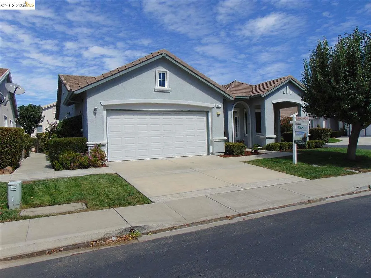 1801 Mariposa Way photo 1