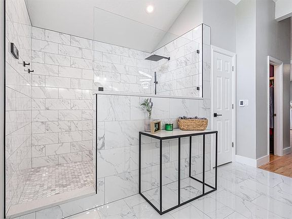 5th image of 1803 NW El Contento Cir