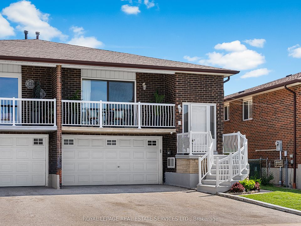 1st image of 34 John Lindsay Ct
