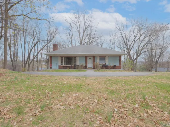 5 Roggia Road, Chester, NY 10918