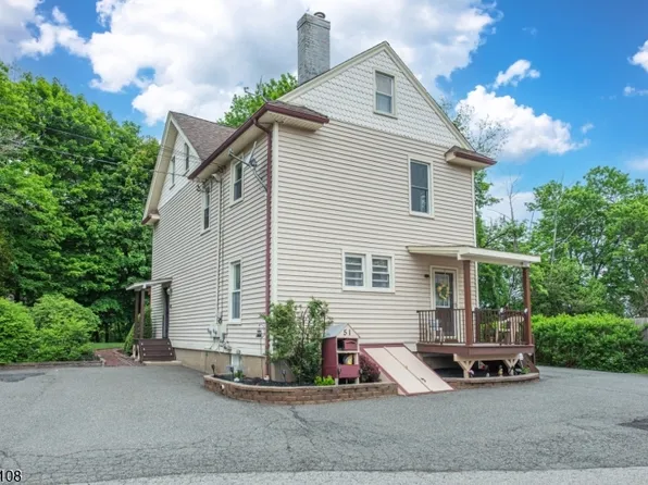 51 Main St, Franklin Boro, NJ 07416