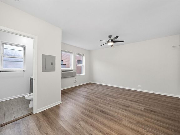 5th image of 1627 N Humboldt Blvd #723