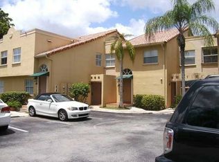 4602 NW 97th Pl, Doral, FL 33178
