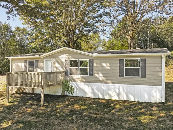 1588 Oak Hill Rd, Dayton, TN 37321