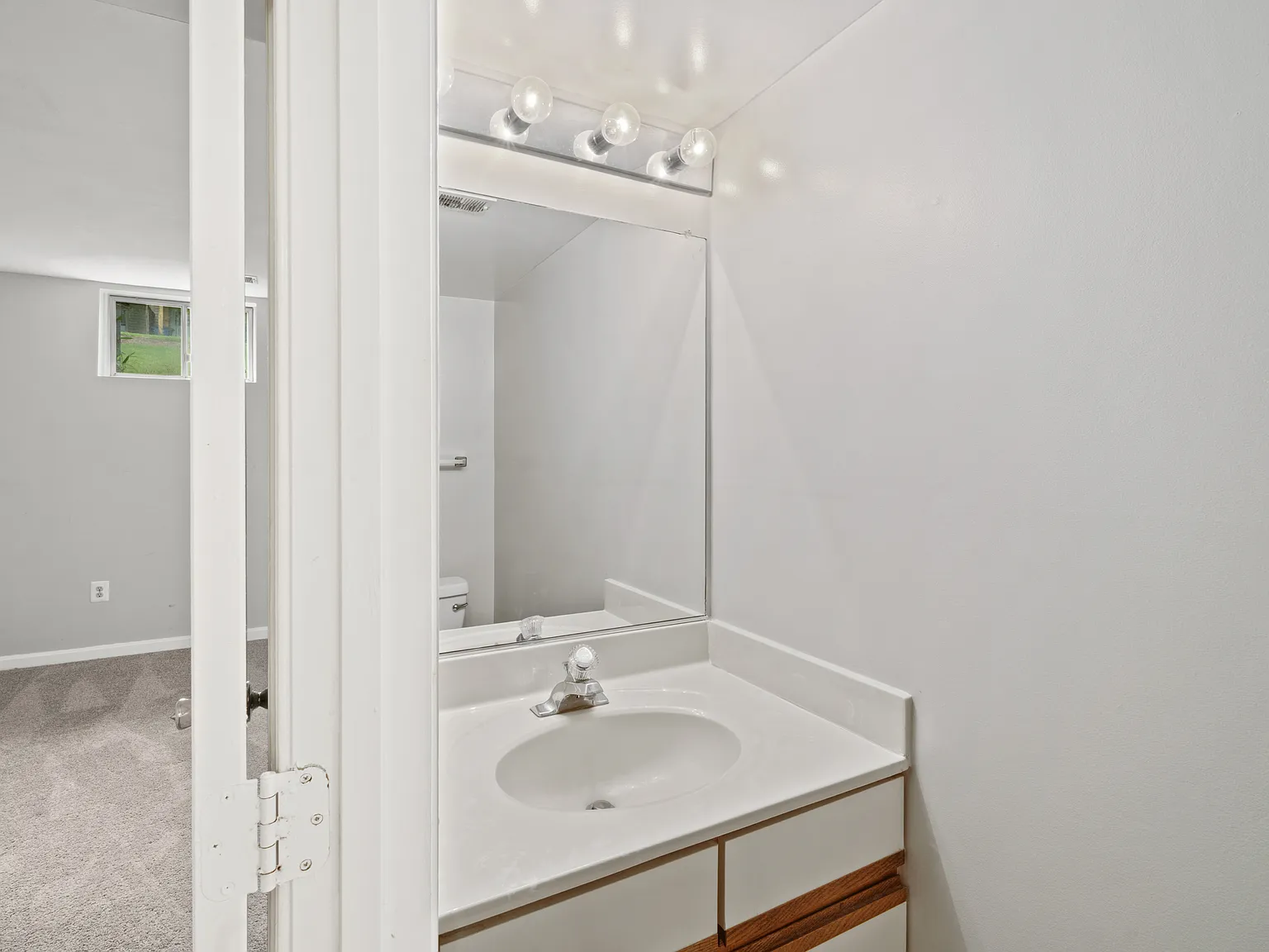 3 bed, 1454 sqft, $2,900 — Photo 4