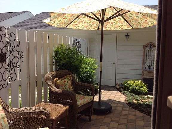 3rd image of 932 Gardners Way