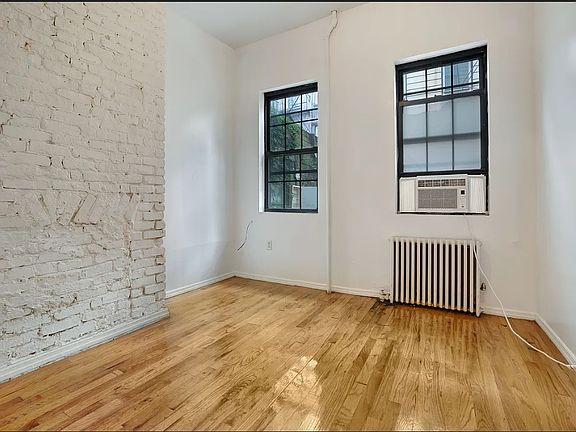 2nd image of 95 N 7th St APT 1R