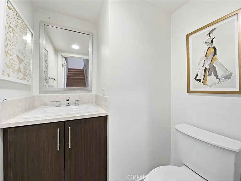 266 Rockefeller — Photo 14