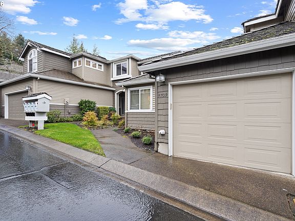 2nd image of 9709 NW Silver Ridge Loop