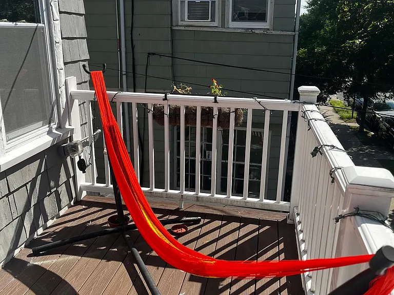 58 Cameron Ave — Photo 9