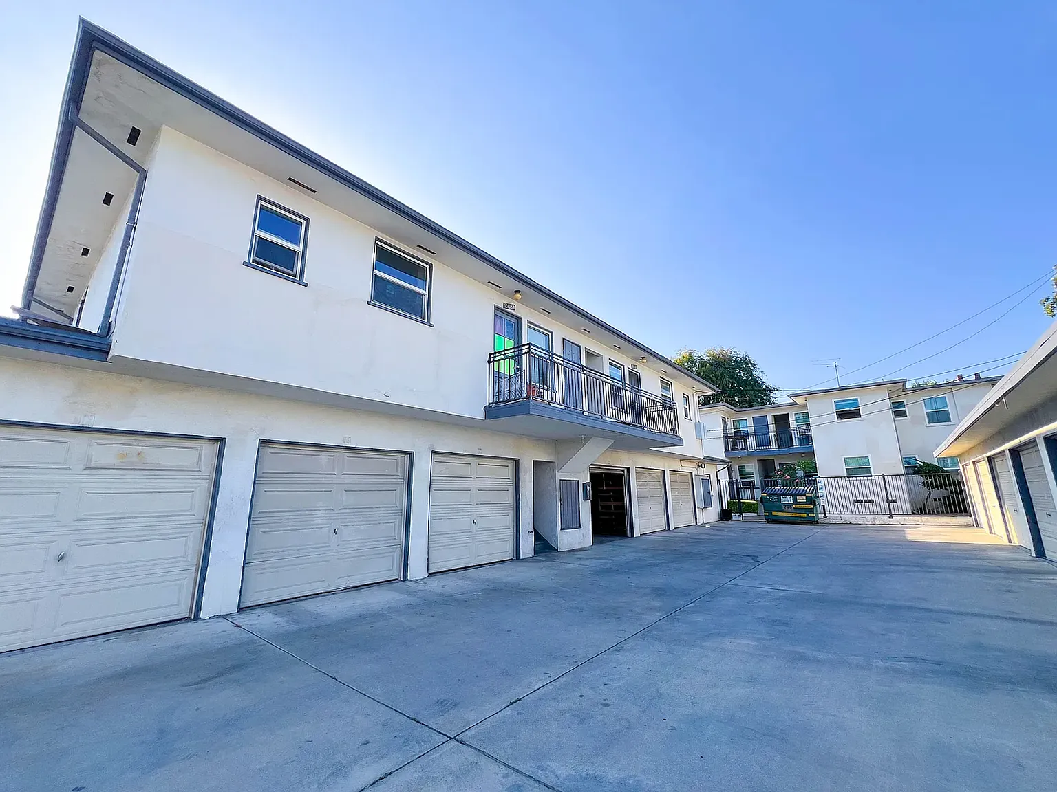 2 bed, $2,300 — Photo 2