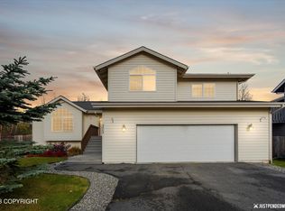 5605 Yukon Charlie Loop, Anchorage, AK 99502