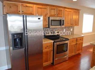 628 Chicago St, Nampa, ID 83686