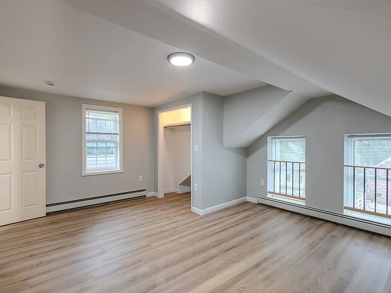53 Berkley St #B — Photo 30