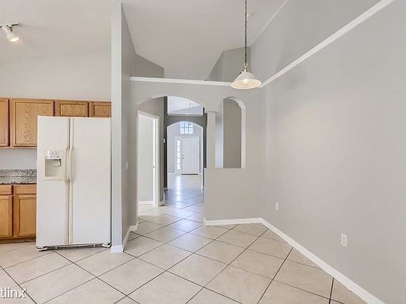 4th image of 16529 Sunrise Vista Dr
