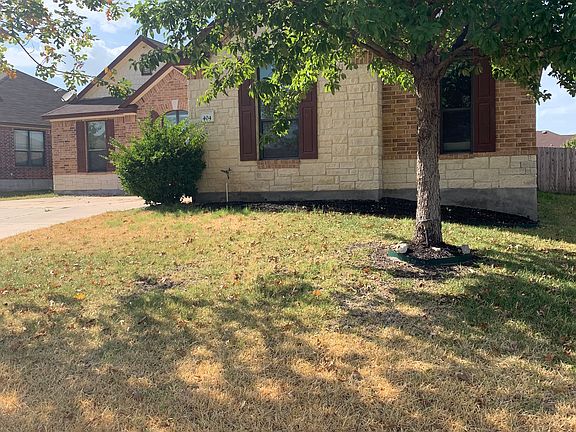 3rd image of 404 Willow Walk Dr