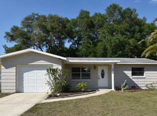 1054 Woodbrook Dr S, Largo, FL 33770