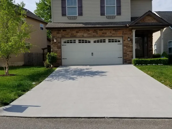 9816 Thunderbolt Way, Knoxville, TN 37923