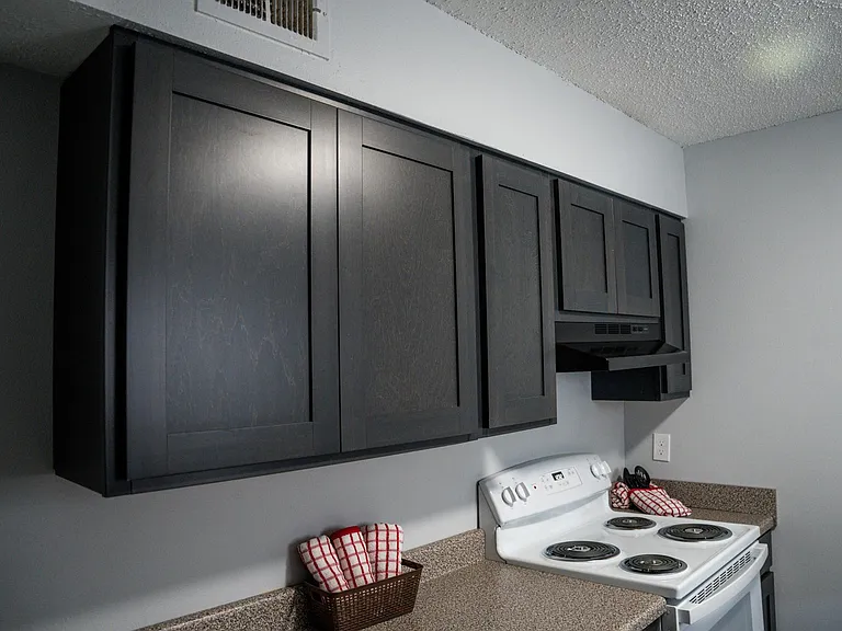 Oak Lane Apartments — Photo 17