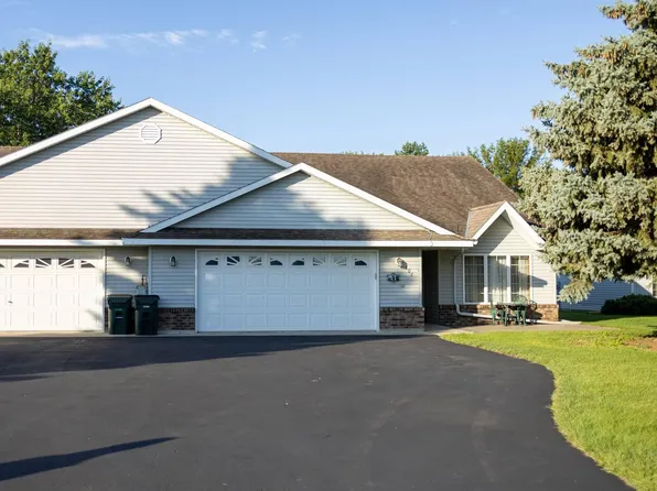 406 Voyager Dr, Alexandria, MN 56308