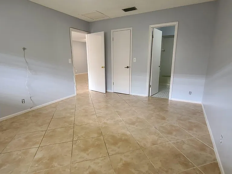 2438 Pierce St #8 — Photo 7