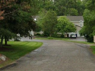 1604 Golden Ln, Ypsilanti, MI 48198