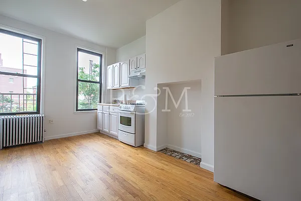 Rented by Brick&Mortar | media 2