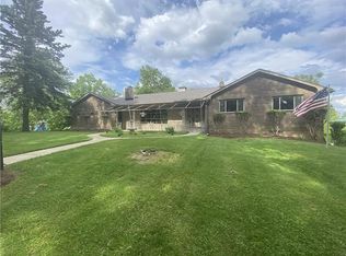 228 Union Green Dr, Verona, PA 15147