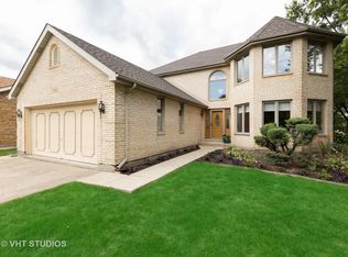 1136 Thomas More Ter, Mount Prospect, IL 60056