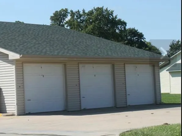 800 State St, Guthrie Center, IA