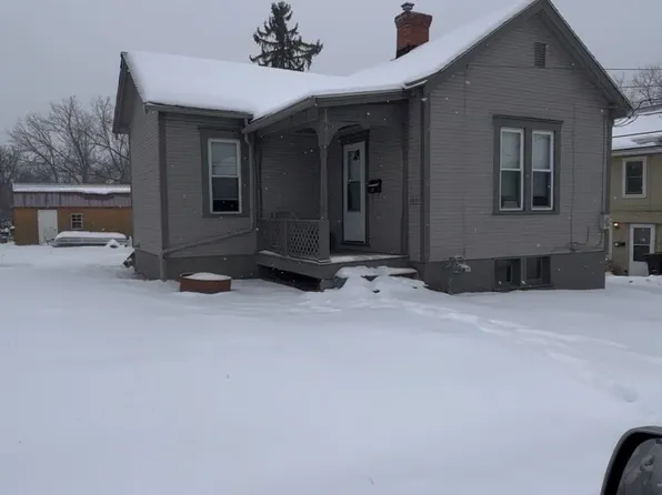 109 2nd St #1/2, Houston, PA 15342