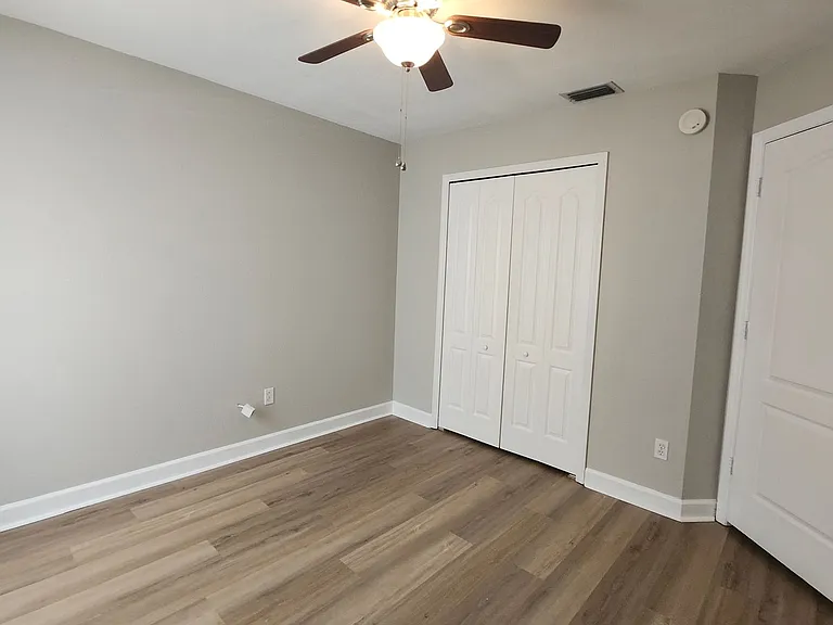 12507 Midpointe Dr — Photo 16