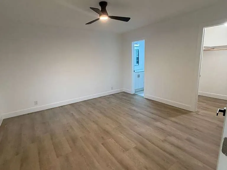 5938 Doulton Dr — Photo 12