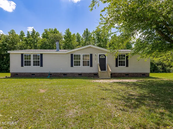 175 Tobe Place Lane, Beulaville, NC 28518
