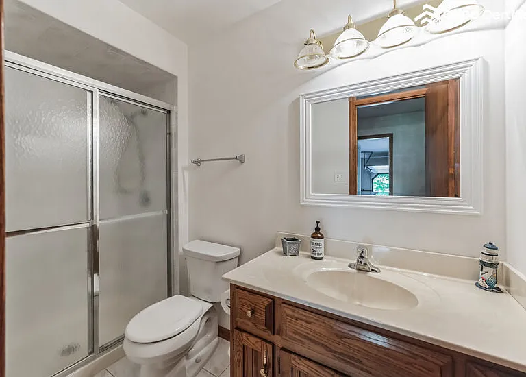Bathroom 2 - duplicate