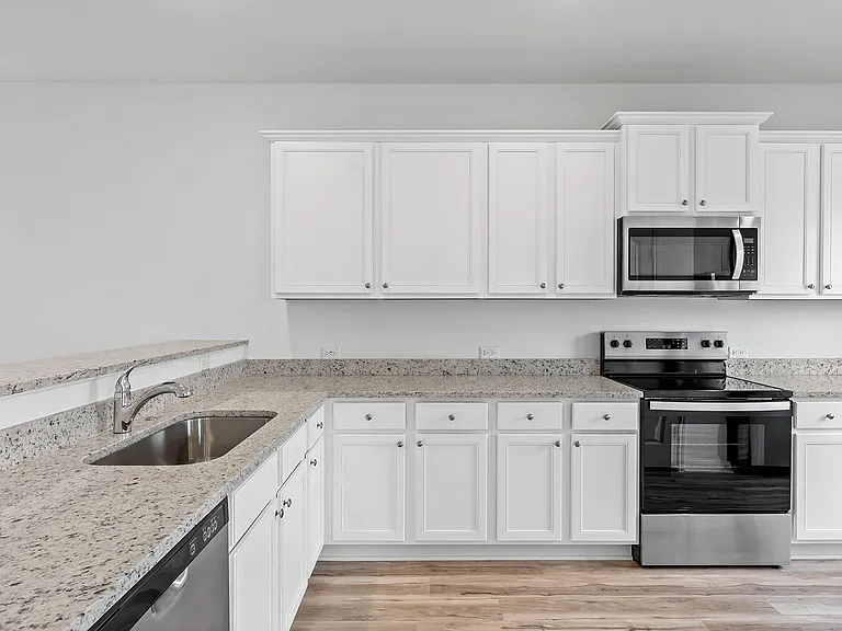 14709 Eagles Claw Way — Photo 4