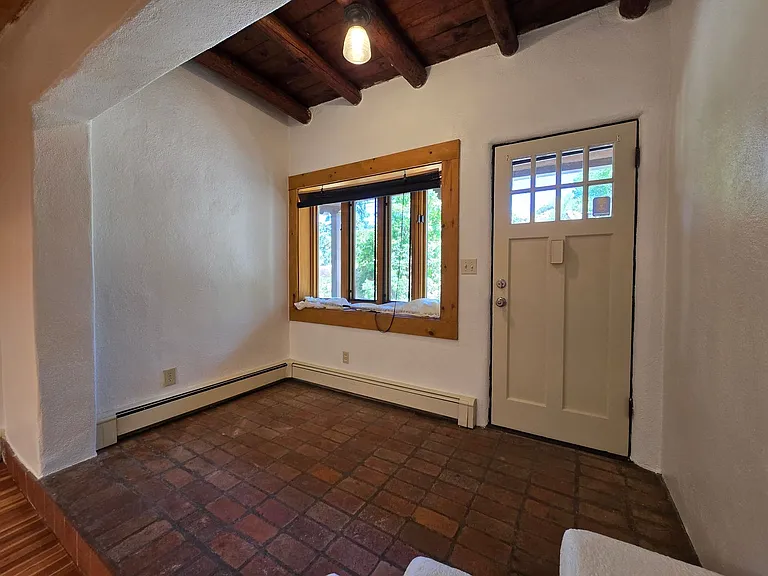 342 Hillside Ave — Photo 6