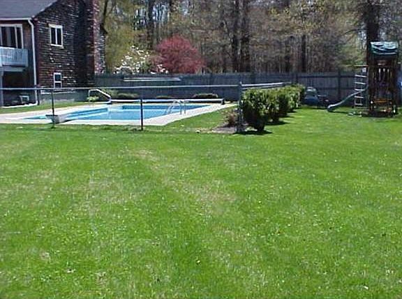 4th image of 95 Deerfield Dr