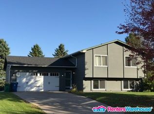 7214 Unity Ave, Centerville, MN 55038